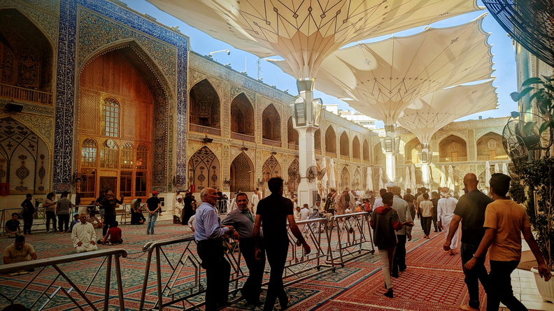 Imam Ali Shrine, Najaf, Iraq.jpg